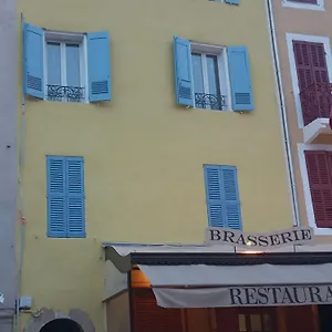 https://peggy.fr-provencehotel.com