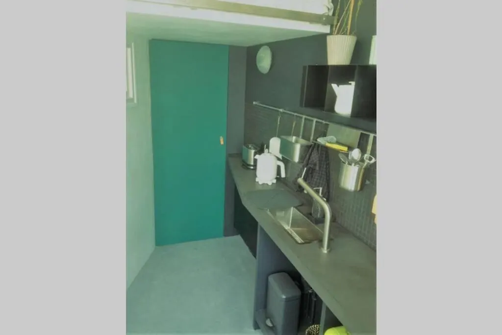 Small Arty Studio Menilmontant Paris 0*,
